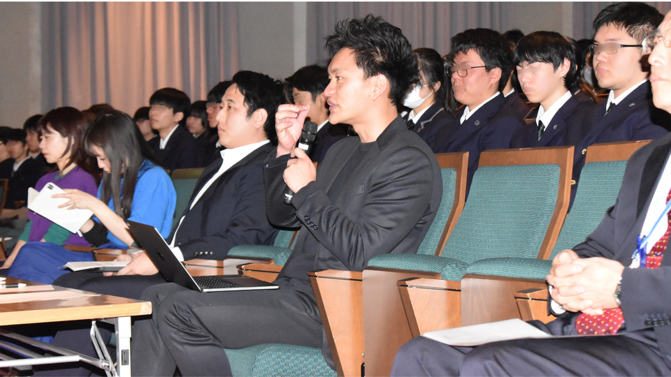 探究チャレンジステージ発表の様子3